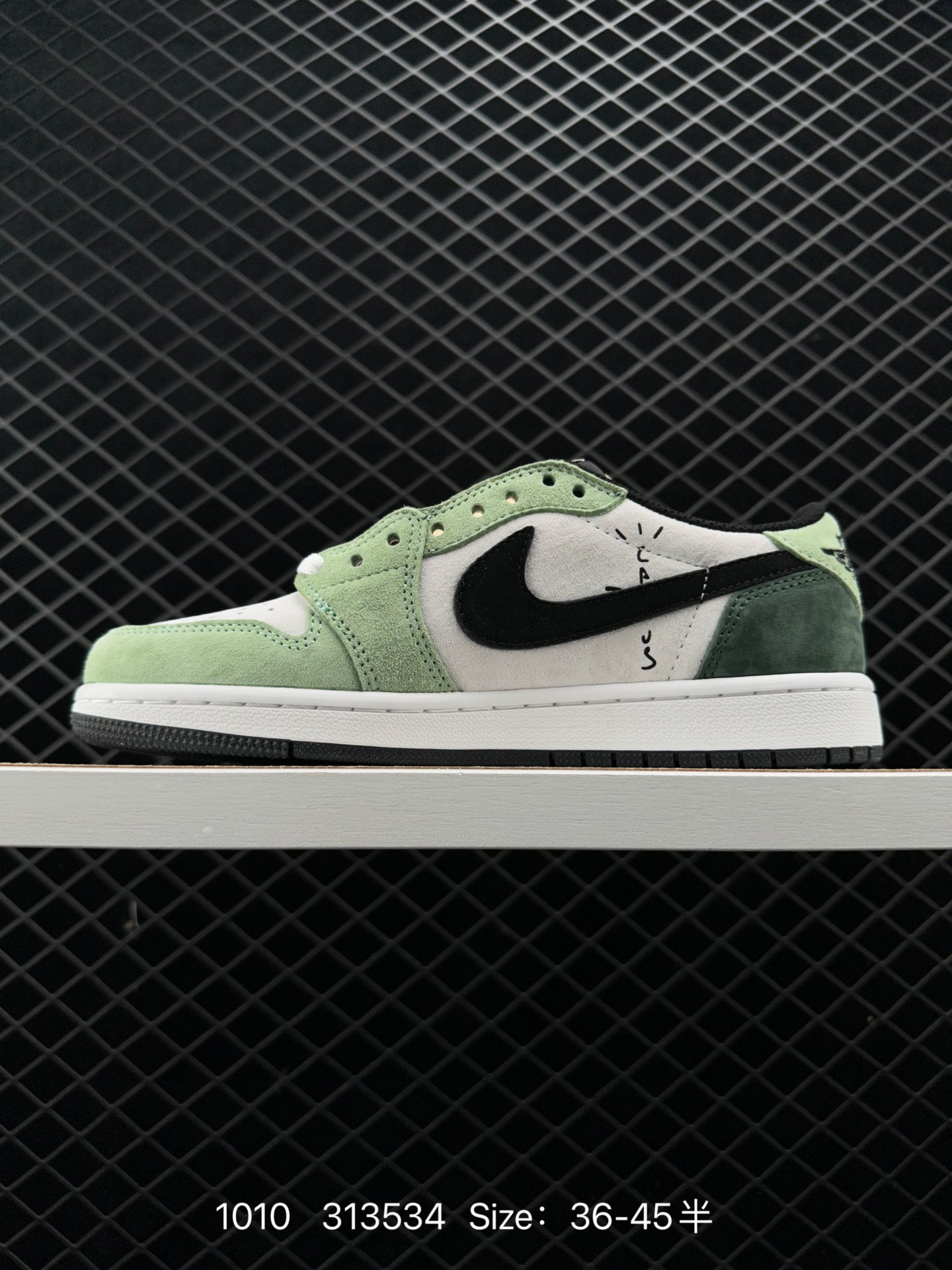 Travis Scott x Fragment x Air Jordan 1 Low